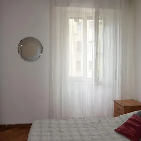 Frugol Nest * Como